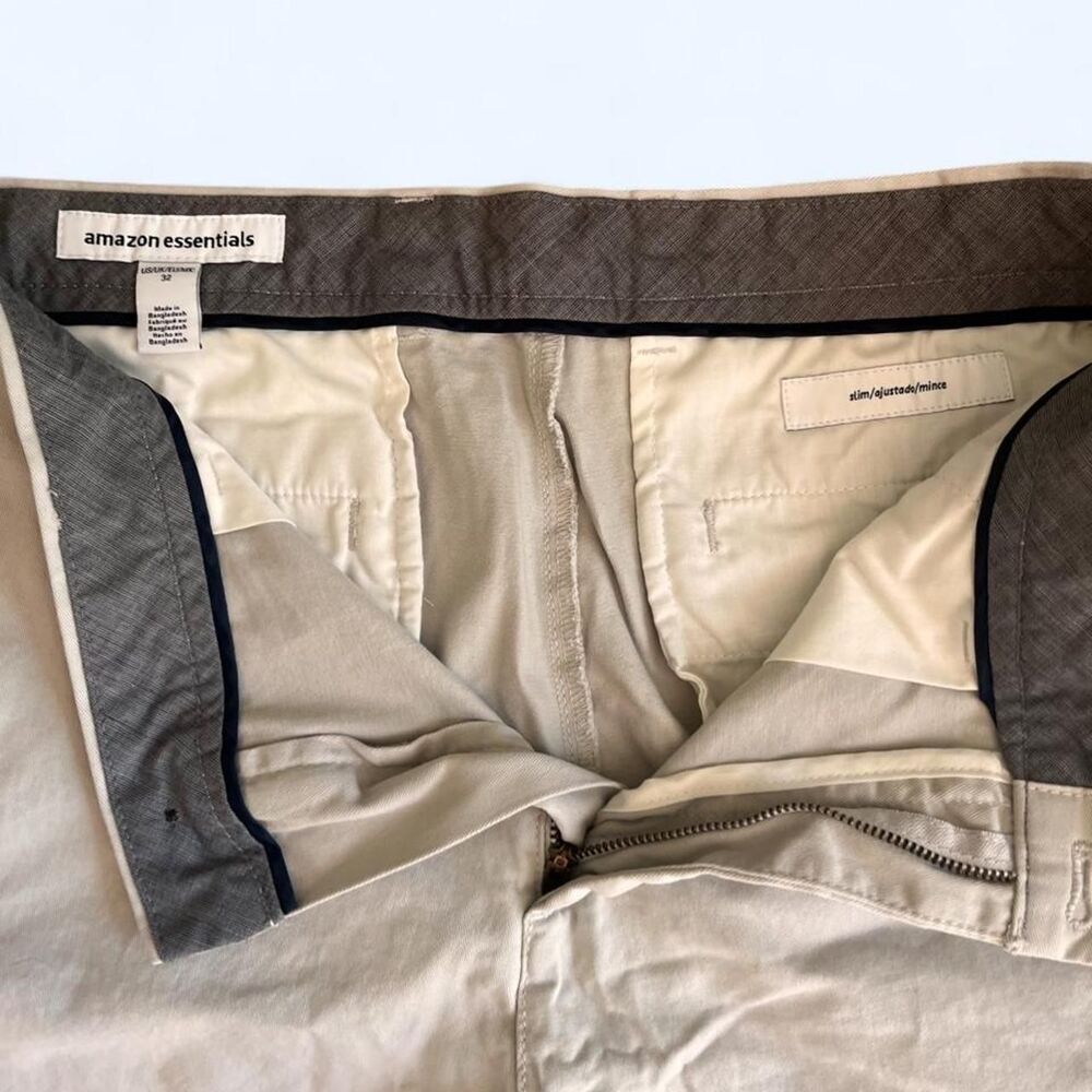 Essentials Men's Cream and Tan Shorts